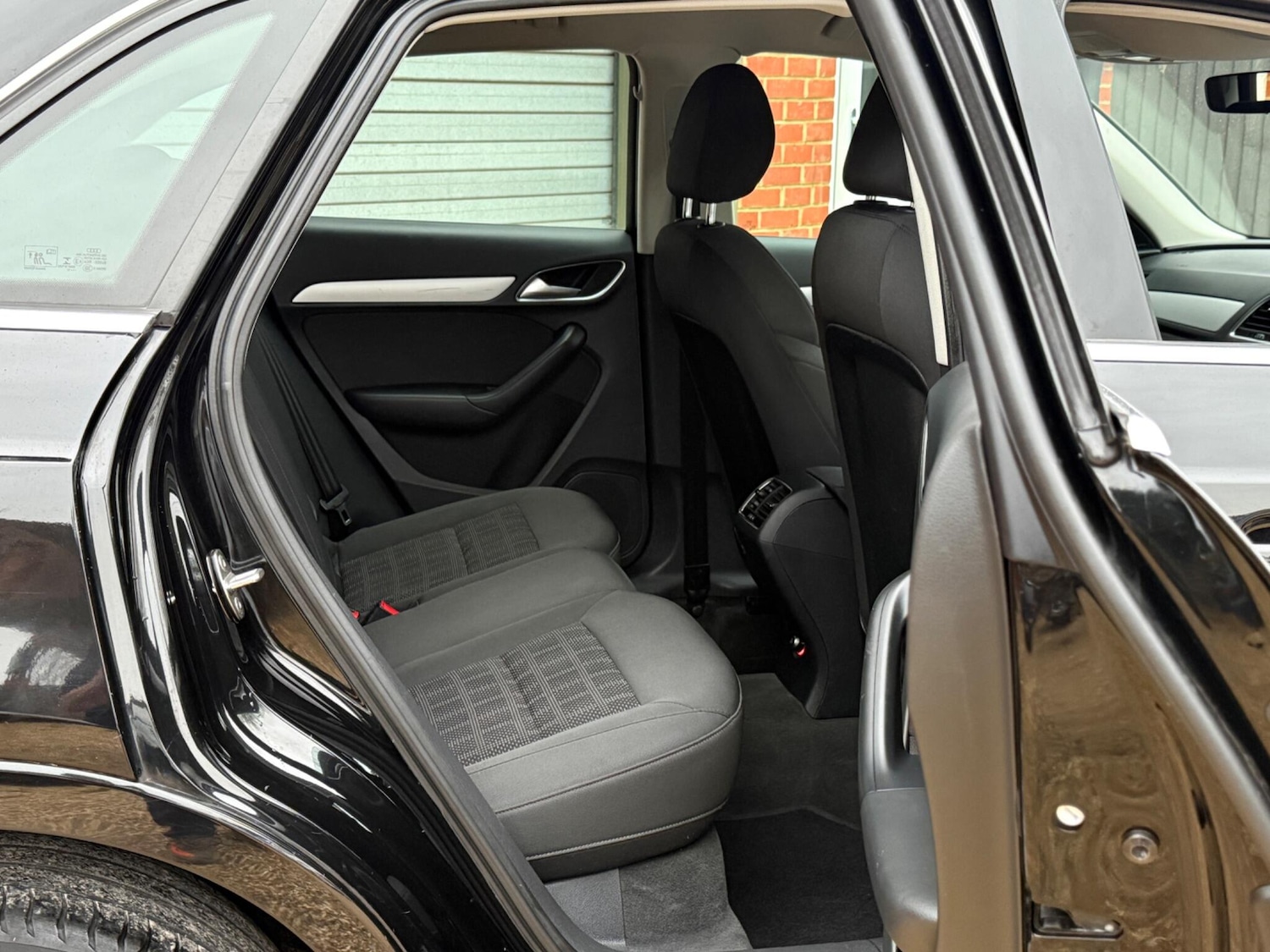 Used Audi Q3 2017 for sale - 77001994: Photo 14