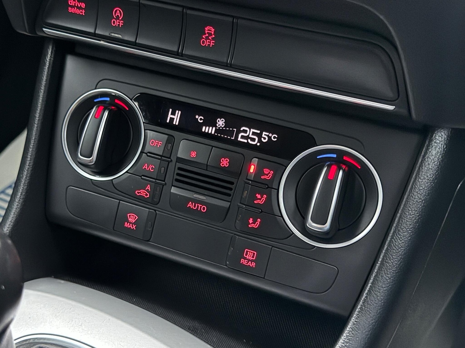 Used Audi Q3 2017 for sale - 77001994: Photo 35