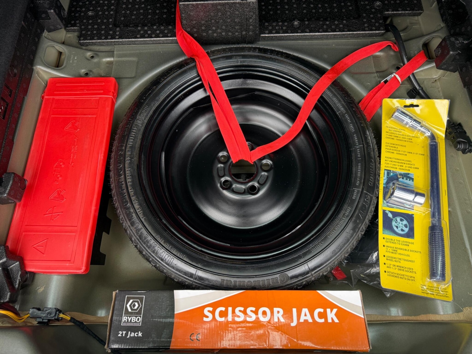 Used Vauxhall Astra 2018 for sale - 77001989: Photo 24