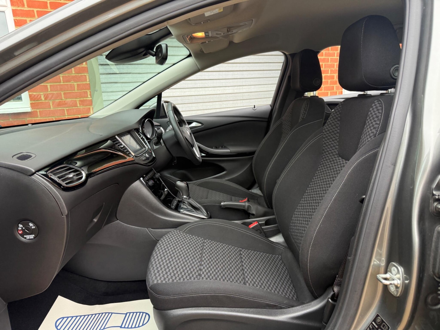 Used Vauxhall Astra 2018 for sale - 77001989: Photo 29