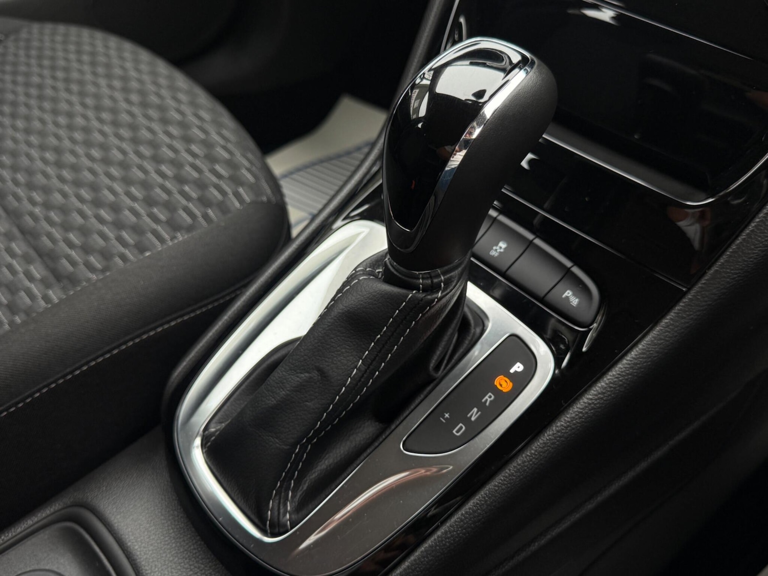 Used Vauxhall Astra 2018 for sale - 77001989: Photo 8