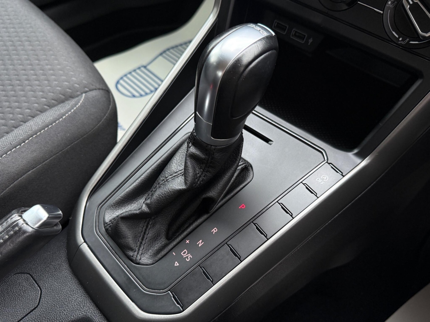 Used Volkswagen Polo 2018 for sale - 77001970: Photo 7