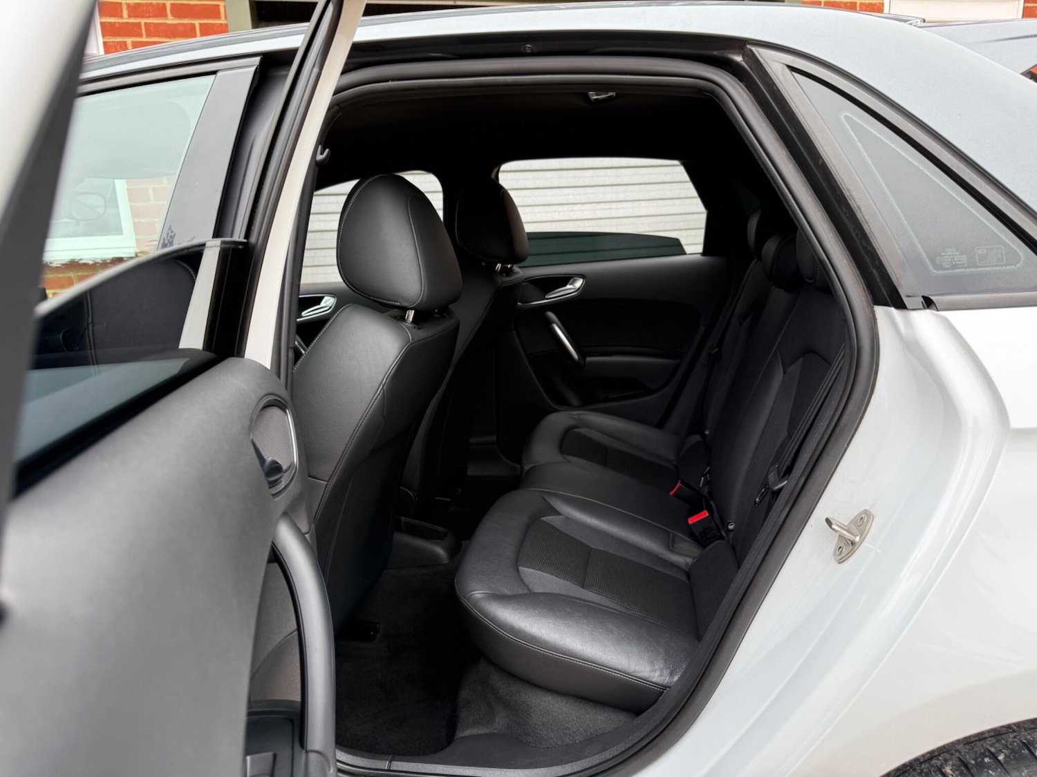 Used Audi A1 2012 for sale - 77305341: Photo 10