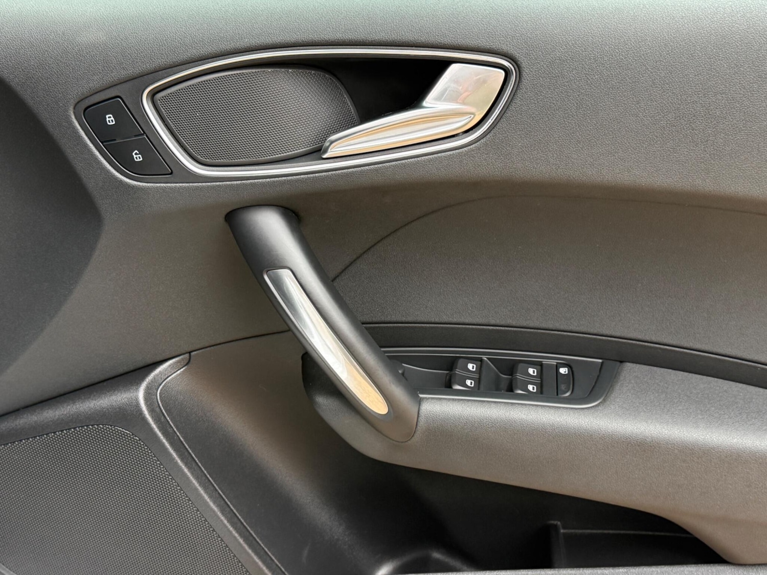 Used Audi A1 2012 for sale - 77305341: Photo 14