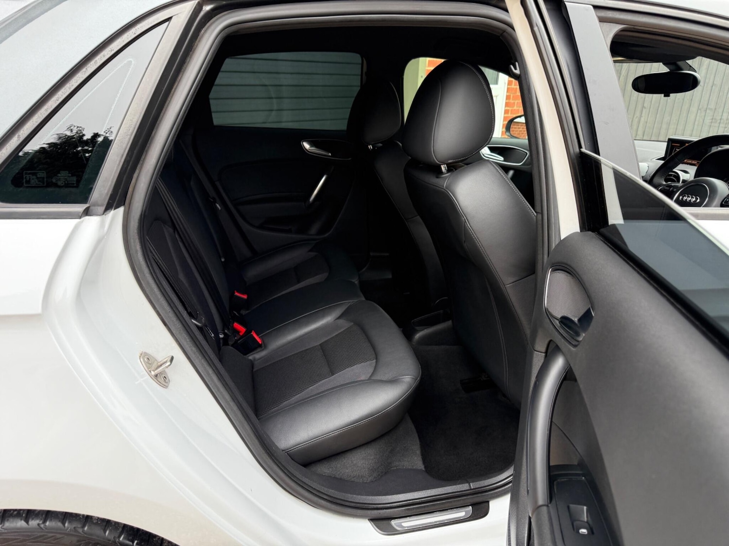 Used Audi A1 2012 for sale - 77305341: Photo 17