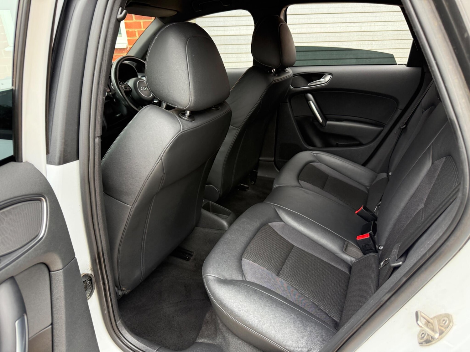 Used Audi A1 2012 for sale - 77305341: Photo 26