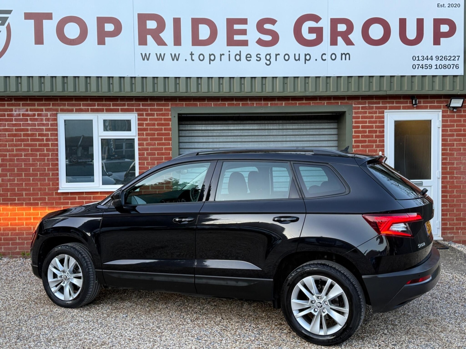 Used Skoda Karoq for sale - 77704937: Photo 2