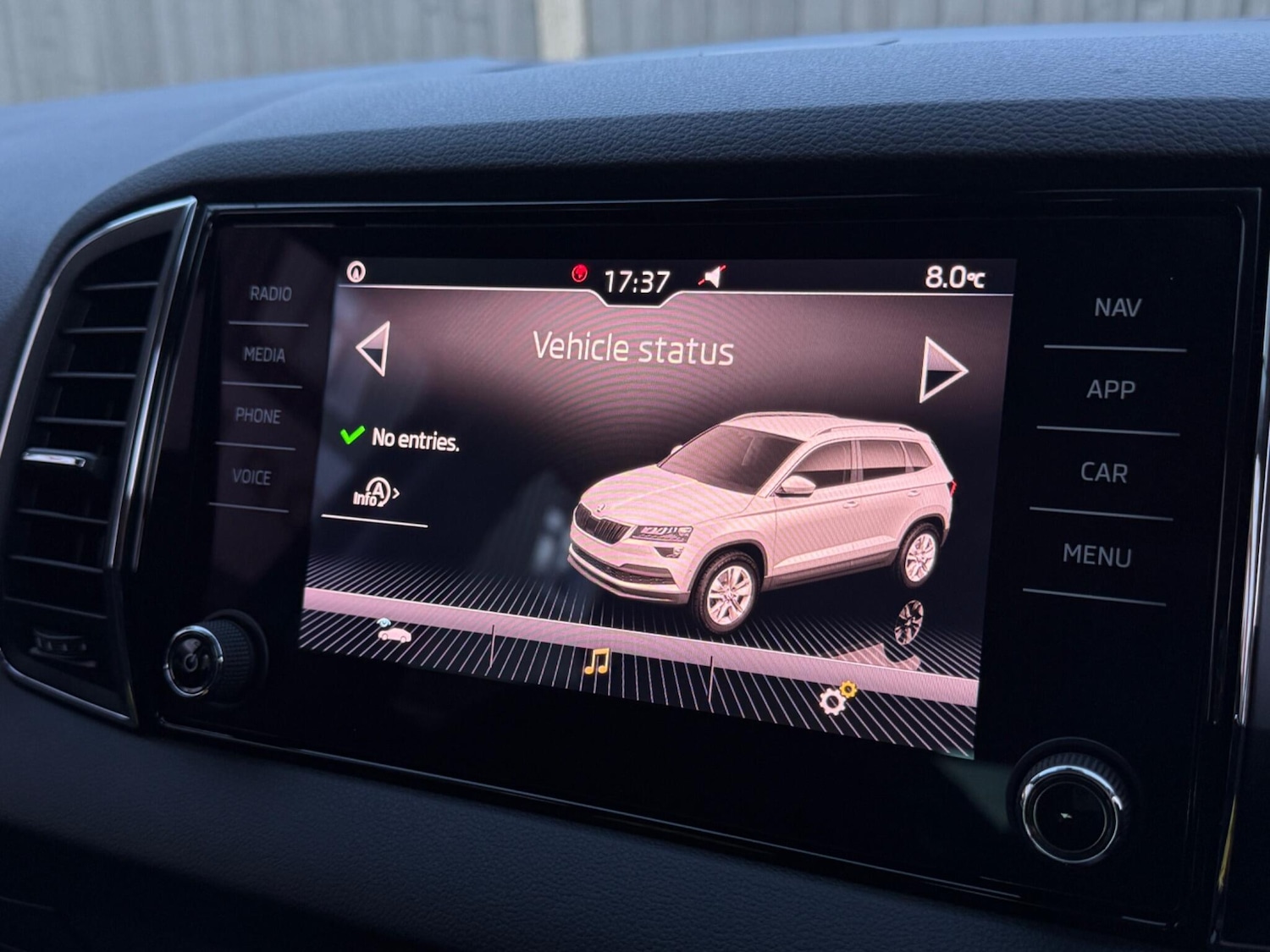 Used Skoda Karoq for sale - 77704937: Photo 55