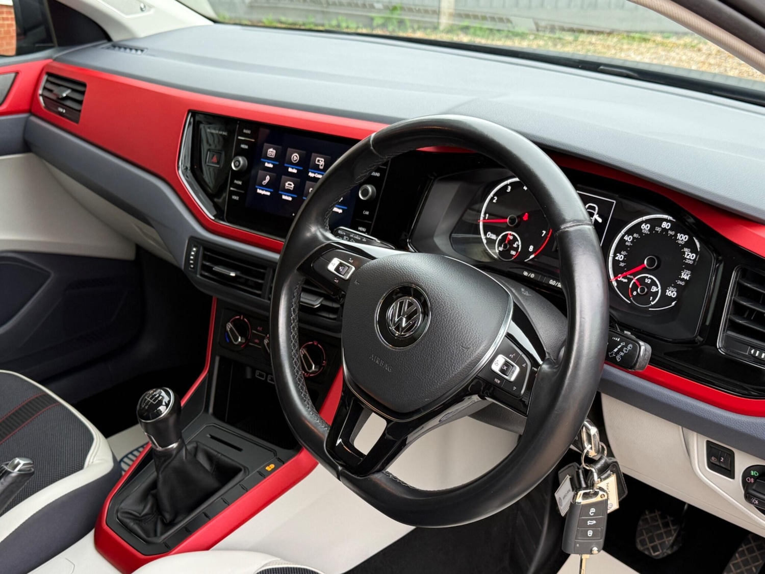 Used Volkswagen Polo 2018 for sale - 77424548: Photo 15