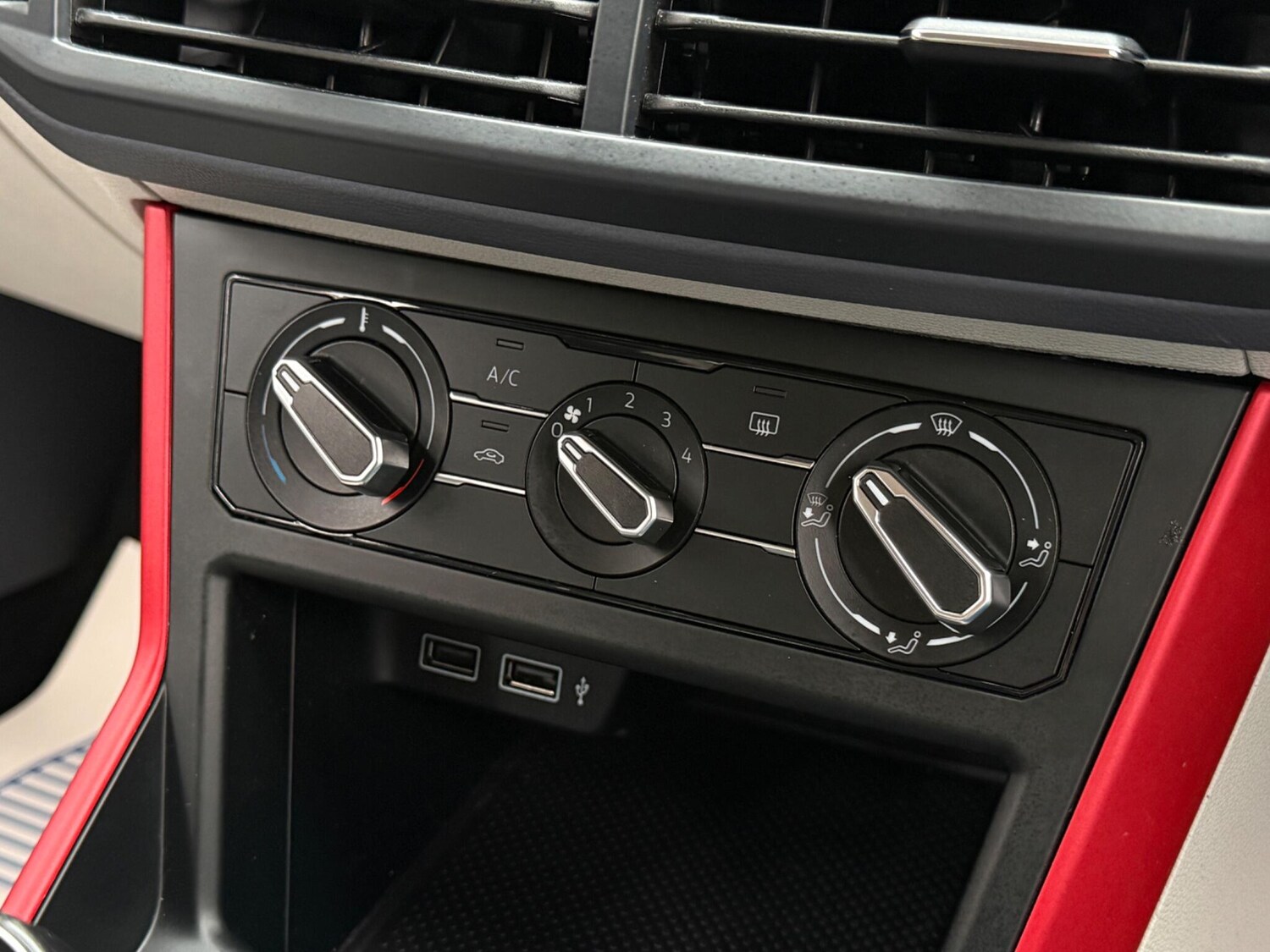 Used Volkswagen Polo 2018 for sale - 77424548: Photo 22