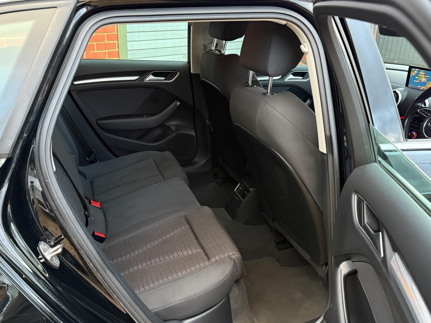 Used Audi A3 2016 for sale - 76780564: Photo 16