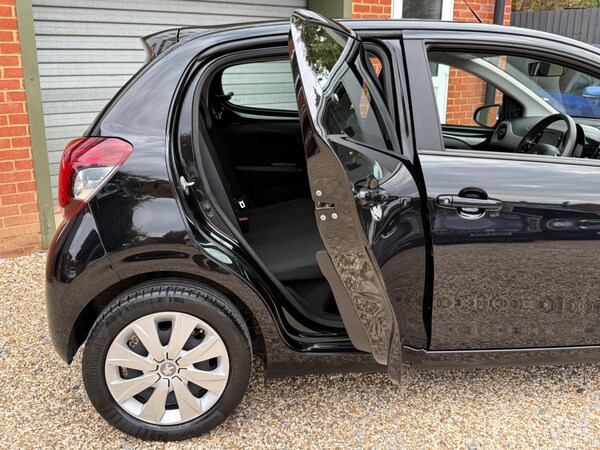 Used Peugeot 108 2020 for sale - 76137954: Photo 14