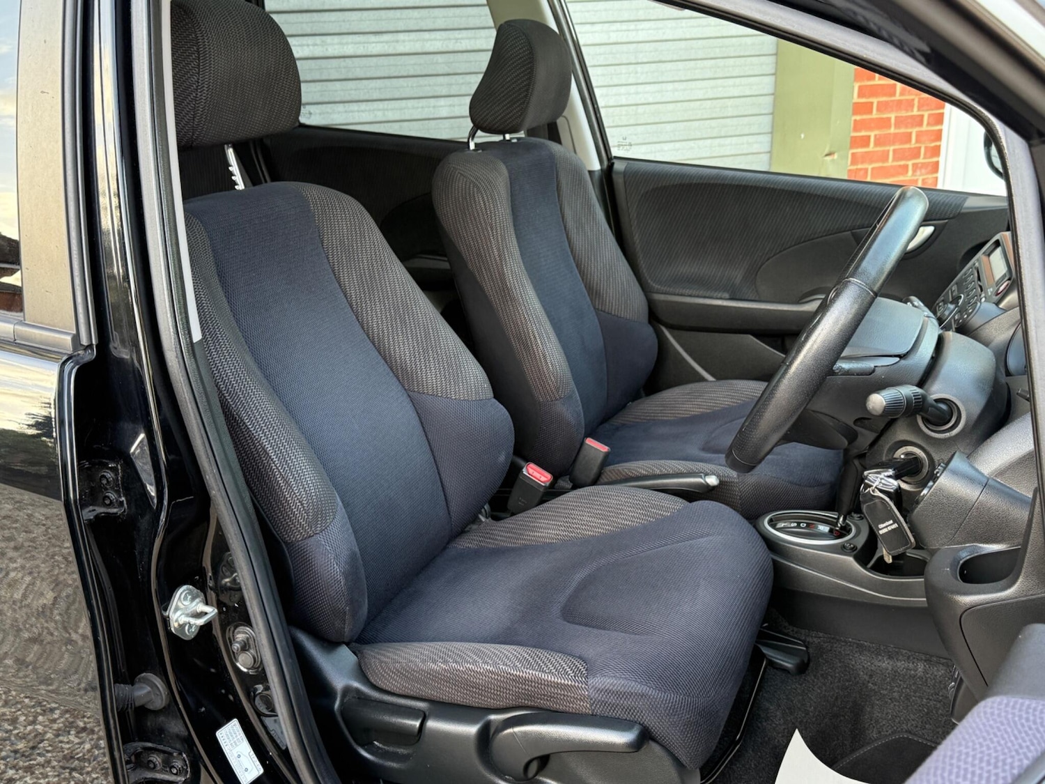 Used Honda Jazz 2015 for sale - 76781917: Photo 15