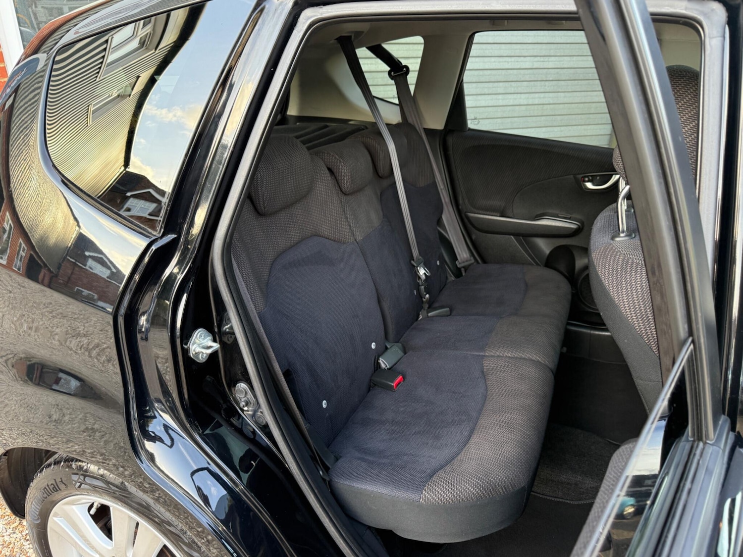 Used Honda Jazz 2015 for sale - 76781917: Photo 18