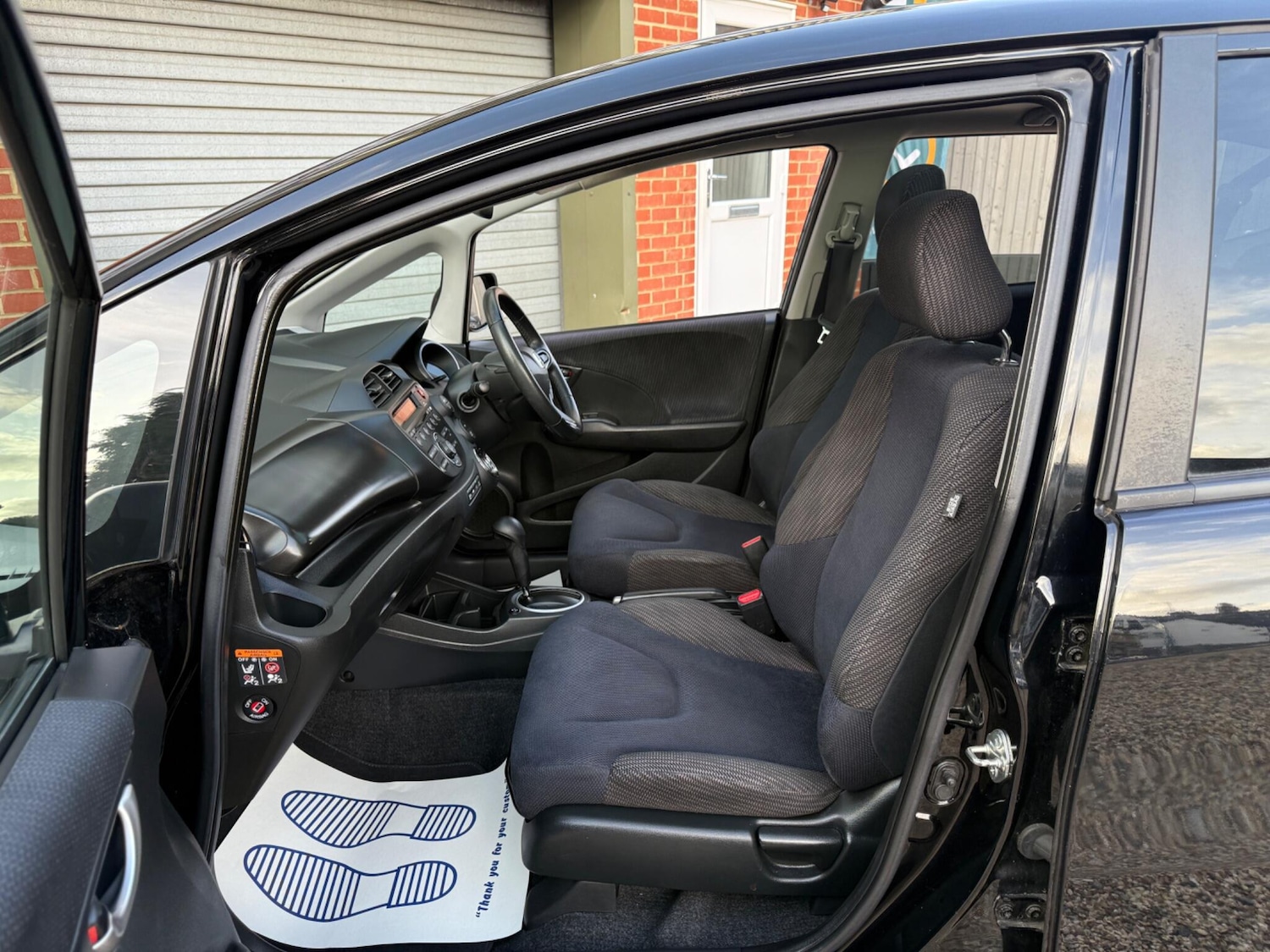 Used Honda Jazz 2015 for sale - 76781917: Photo 28