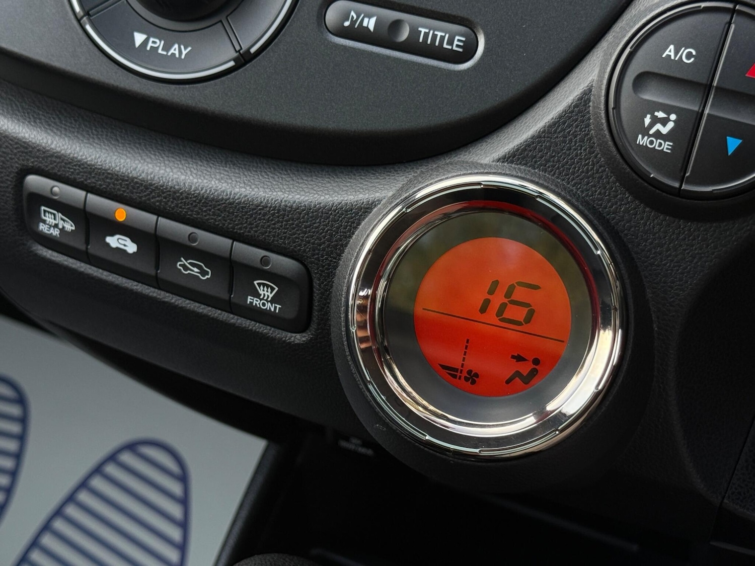 Used Honda Jazz 2015 for sale - 76781917: Photo 39