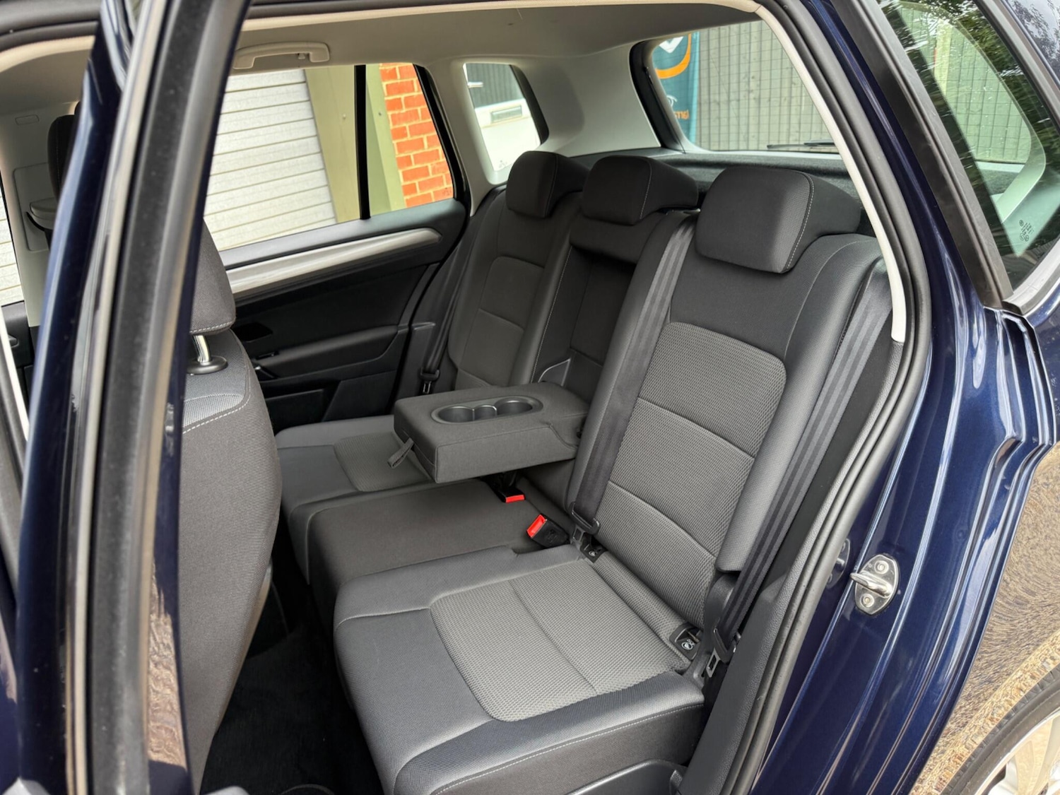 Used Volkswagen Golf SV 2015 for sale - 76781500: Photo 26