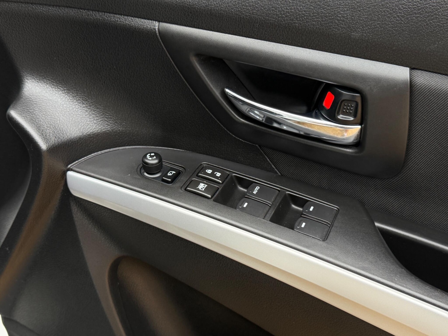 Used Suzuki SX4 S-Cross 2018 for sale - 77001969: Photo 16