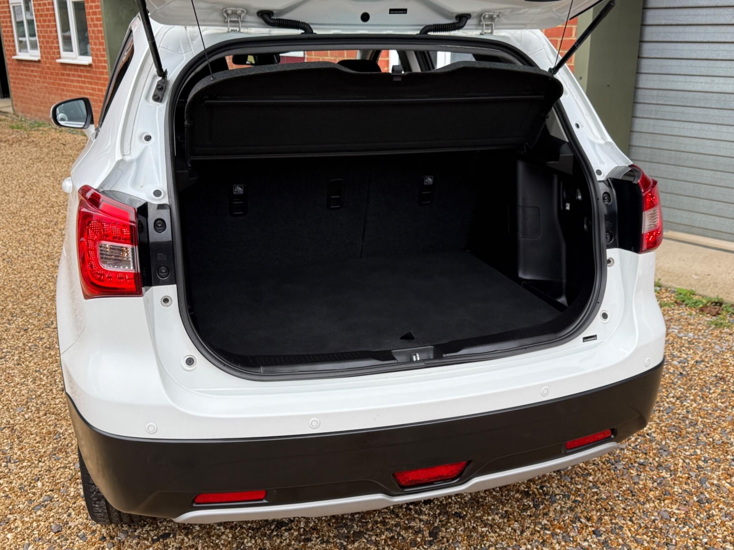 Used Suzuki SX4 S-Cross 2018 for sale - 77001969: Photo 21