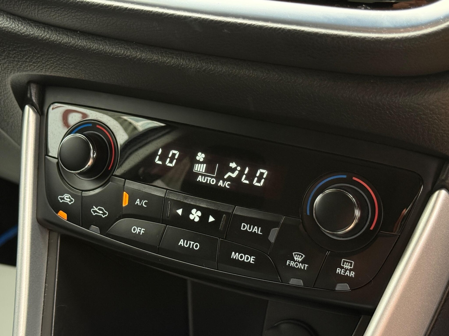 Used Suzuki SX4 S-Cross 2018 for sale - 77001969: Photo 36