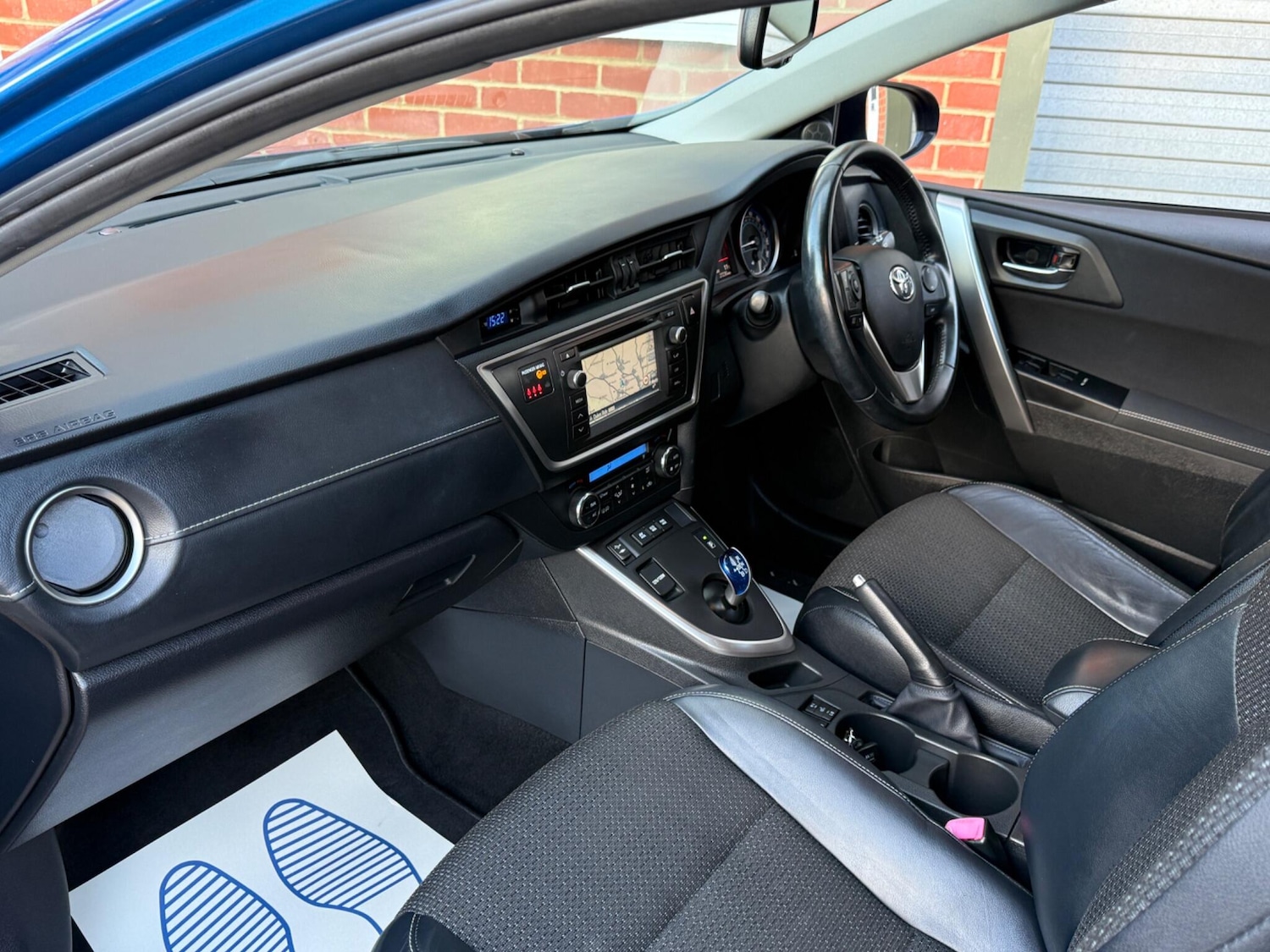 Used Toyota Auris 2014 for sale - 77001974: Photo 27