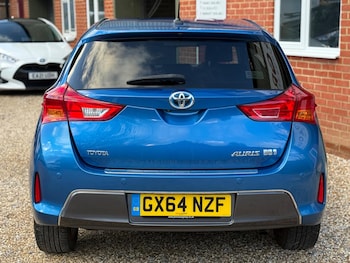 Used Toyota Auris 2014 for sale - 77001974: Photo