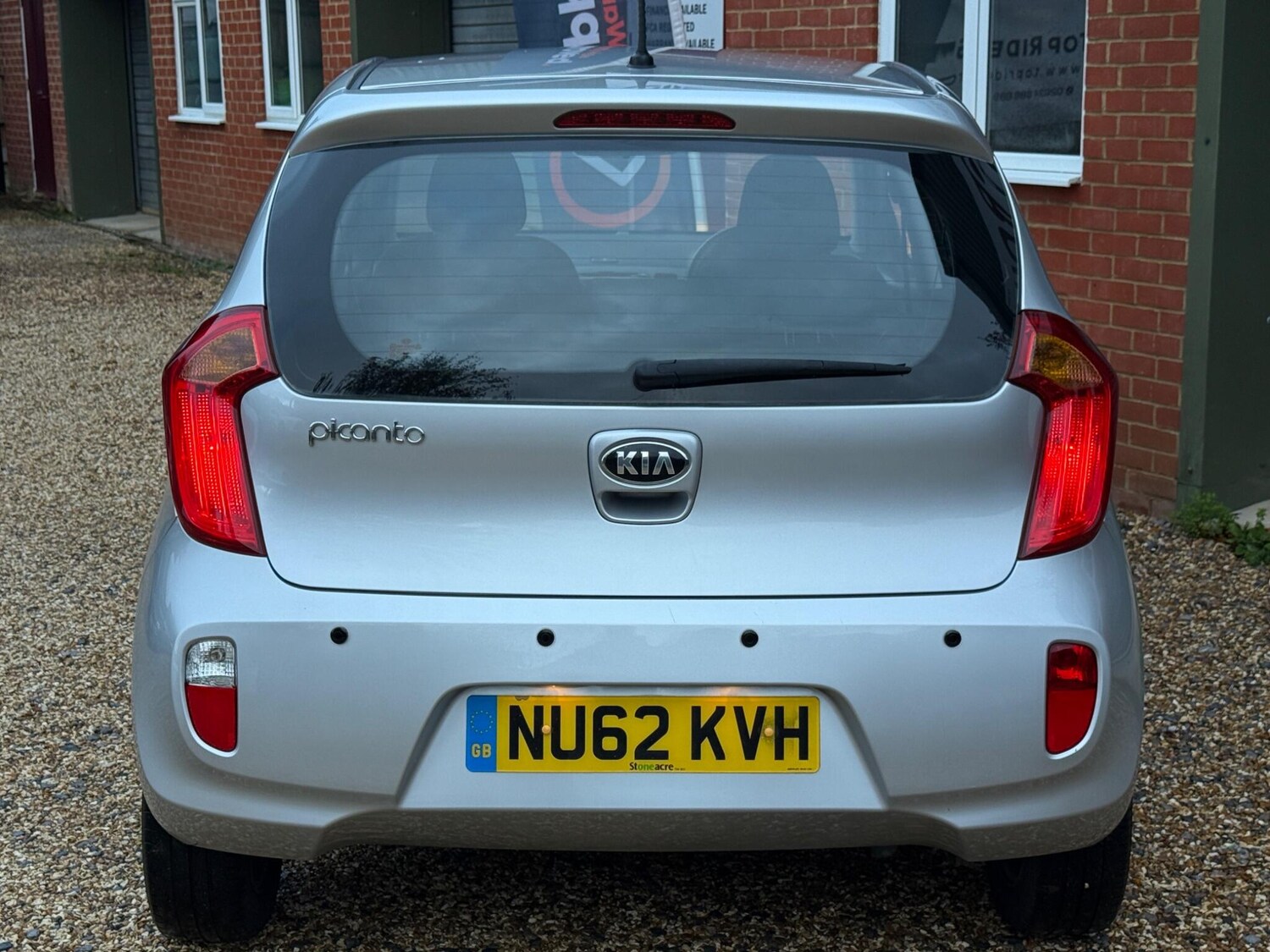 Used Kia Picanto 2013 for sale - 76781983: Photo 17