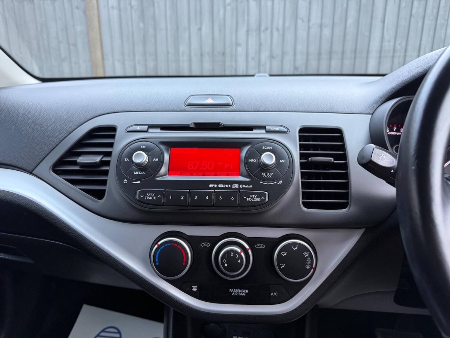 Used Kia Picanto 2013 for sale - 76781983: Photo 34