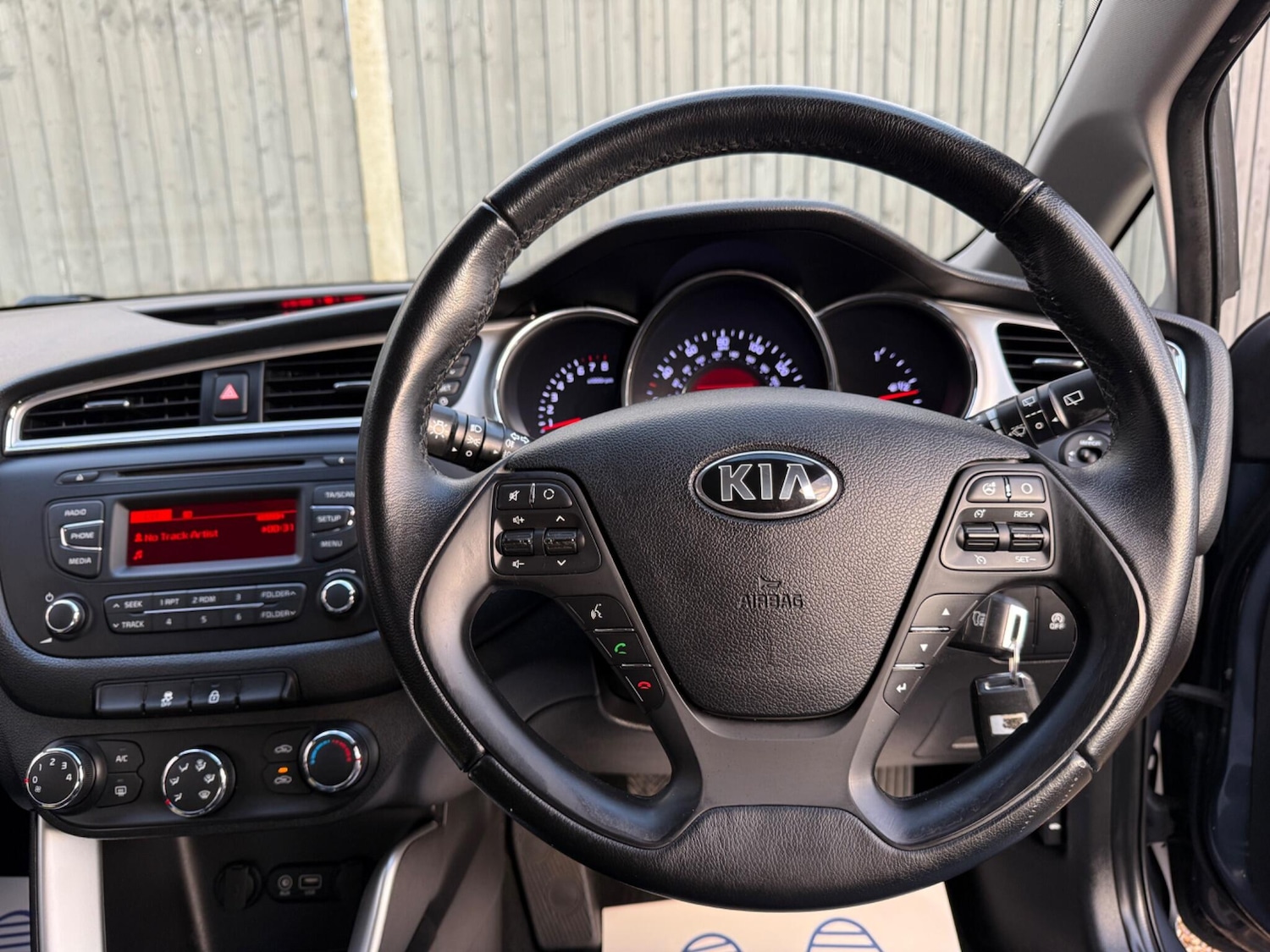 Used Kia Ceed 2016 for sale - 77467934: Photo 32