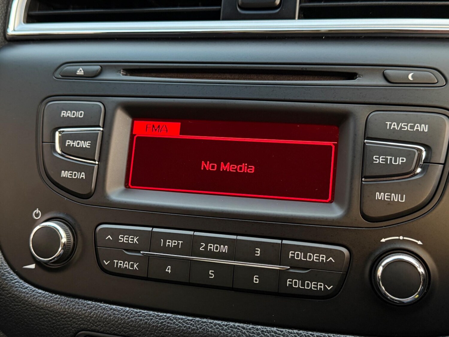 Used Kia Ceed 2016 for sale - 77467934: Photo 53