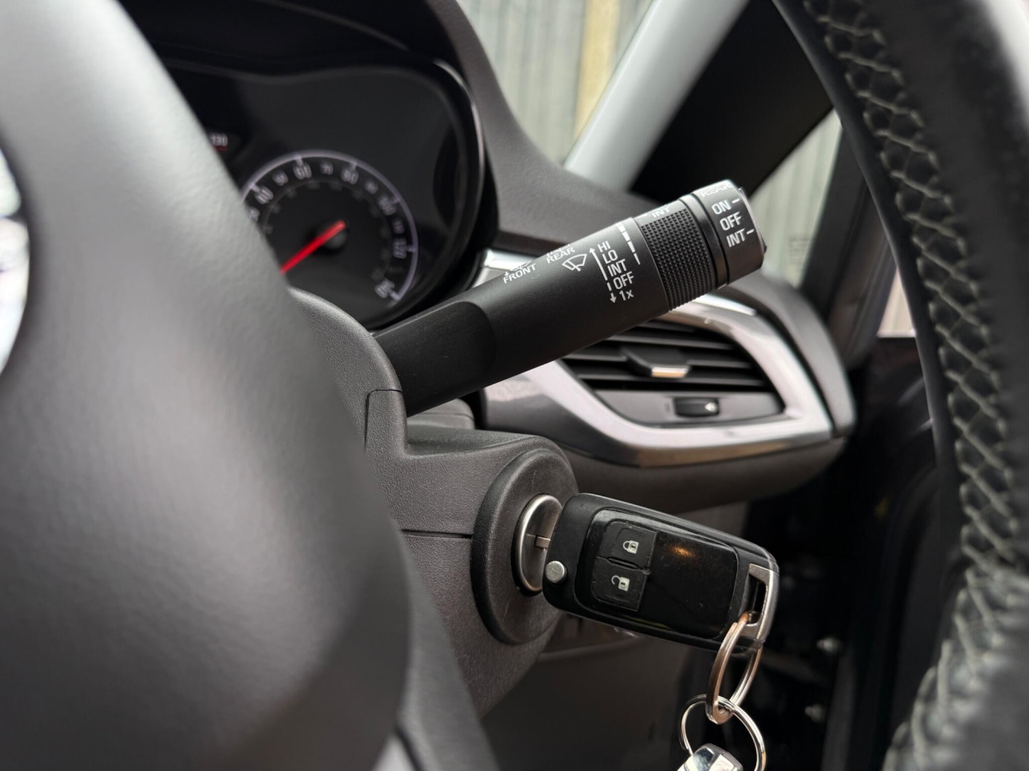 Used Vauxhall Corsa 2016 for sale - 77425535: Photo 30