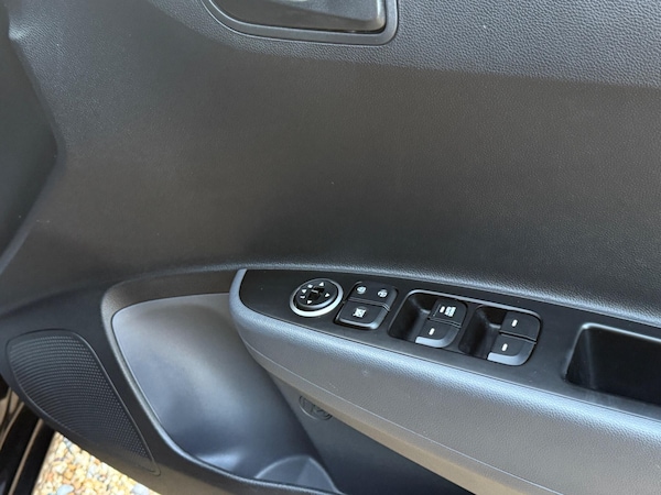 Used Hyundai i10 2019 for sale - 75729108: Photo 16