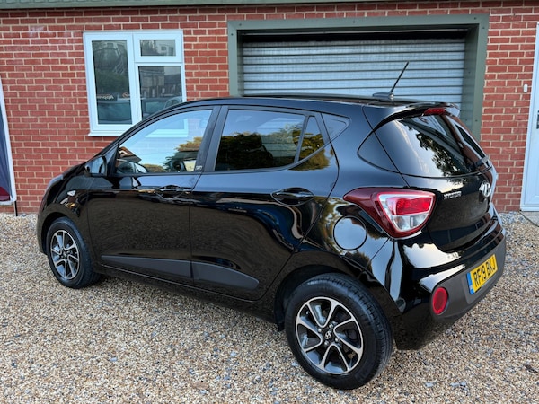 Used Hyundai i10 2019 for sale - 75729108: Photo 25