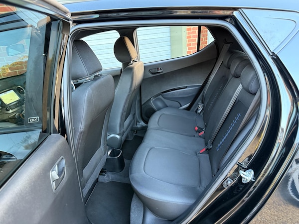 Used Hyundai i10 2019 for sale - 75729108: Photo 26