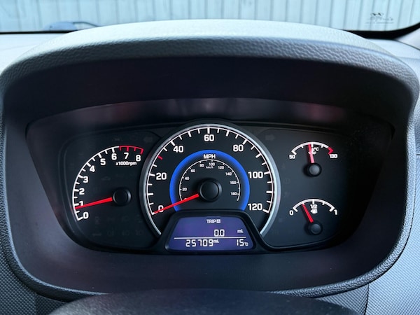 Used Hyundai i10 2019 for sale - 75729108: Photo 37