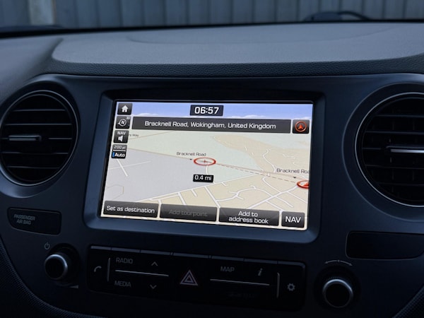 Used Hyundai i10 2019 for sale - 75729108: Photo 40