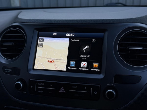 Used Hyundai i10 2019 for sale - 75729108: Photo 8