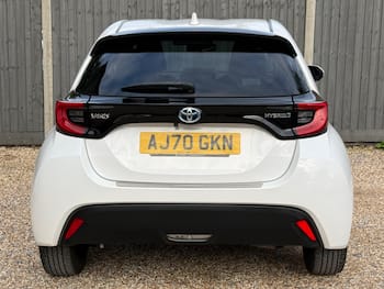 Used Toyota Yaris 2021 for sale - 79831173: Photo