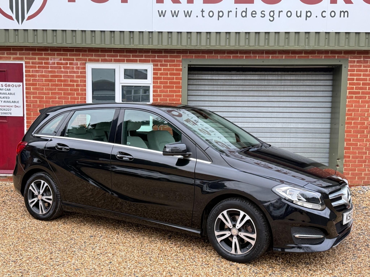 Used Mercedes-Benz B Class 2016 for sale - 76975443: Photo 1