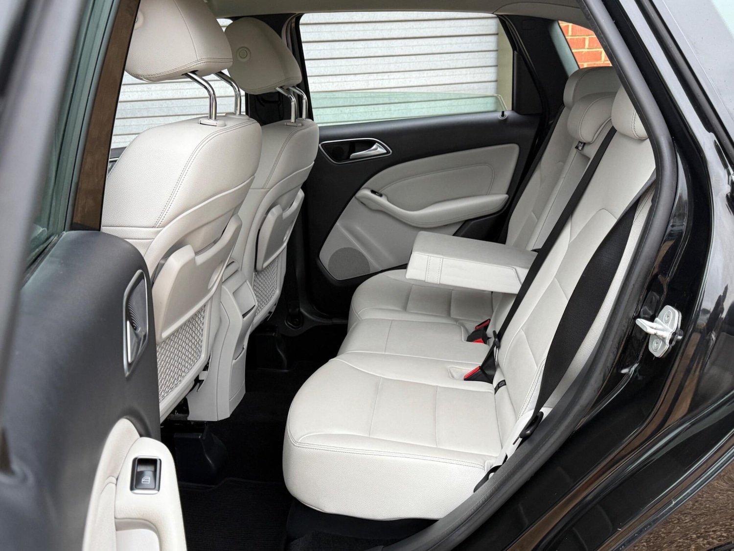 Used Mercedes-Benz B Class 2016 for sale - 76975443: Photo 12