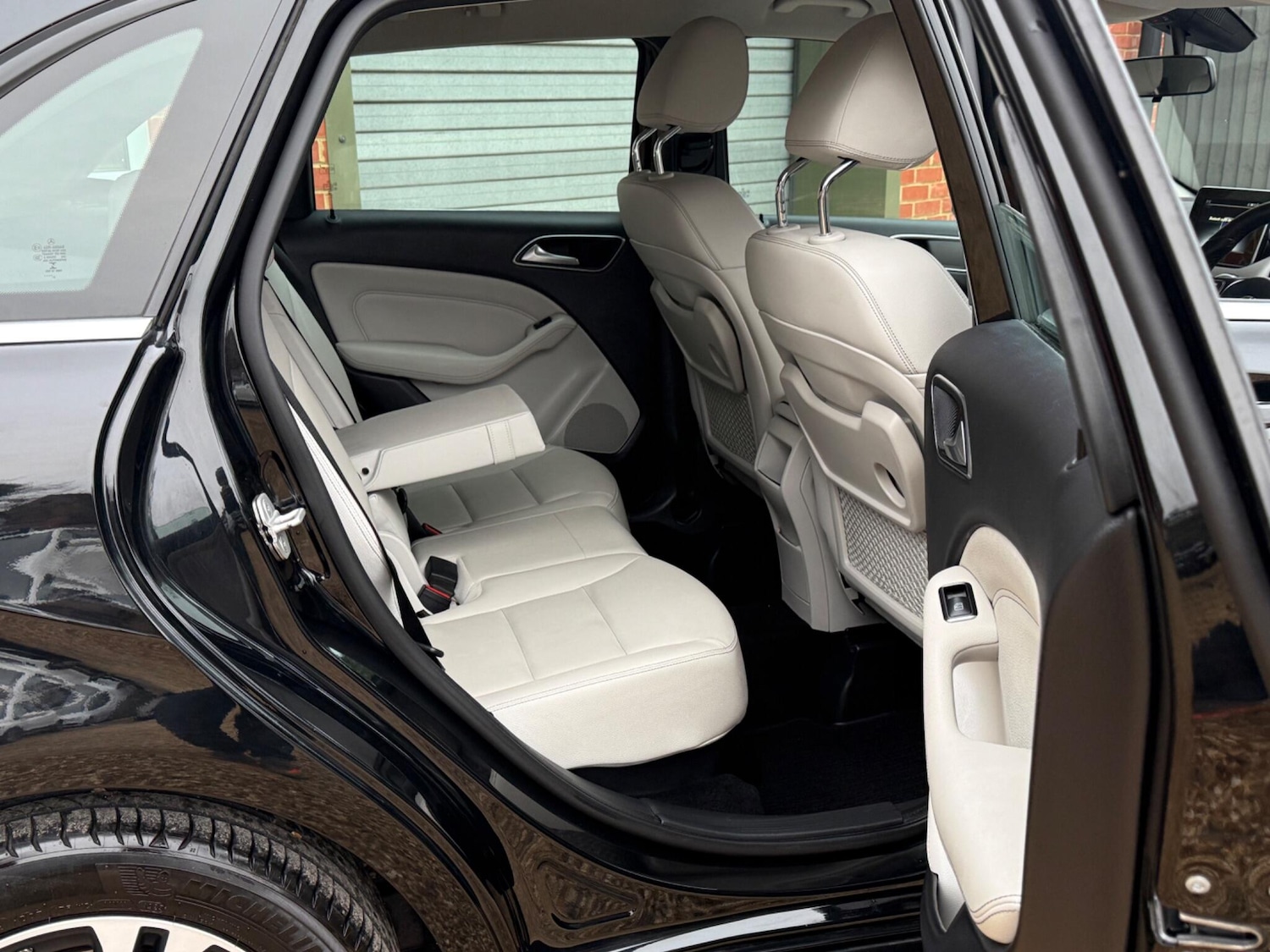 Used Mercedes-Benz B Class 2016 for sale - 76975443: Photo 18