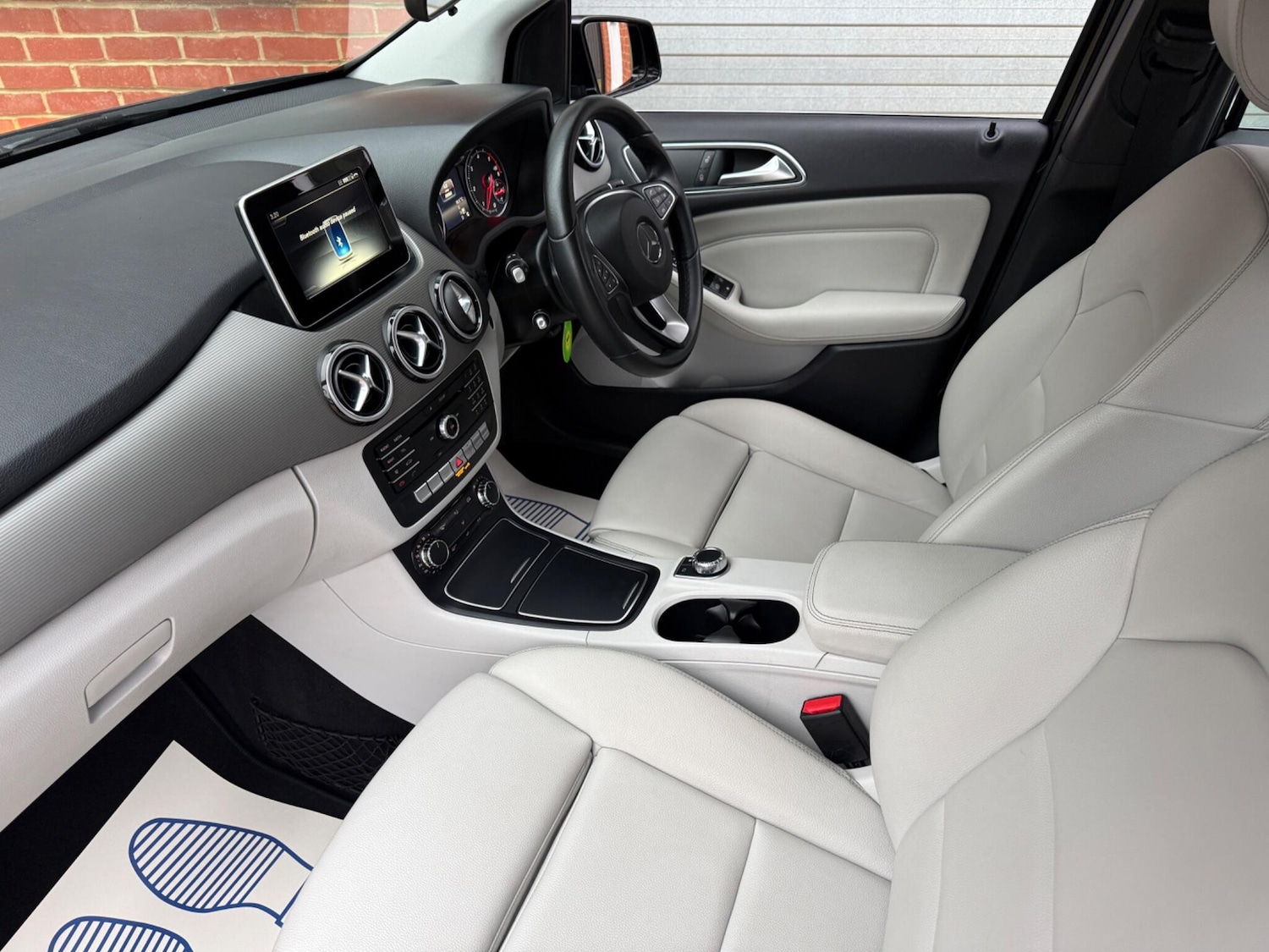 Used Mercedes-Benz B Class 2016 for sale - 76975443: Photo 28