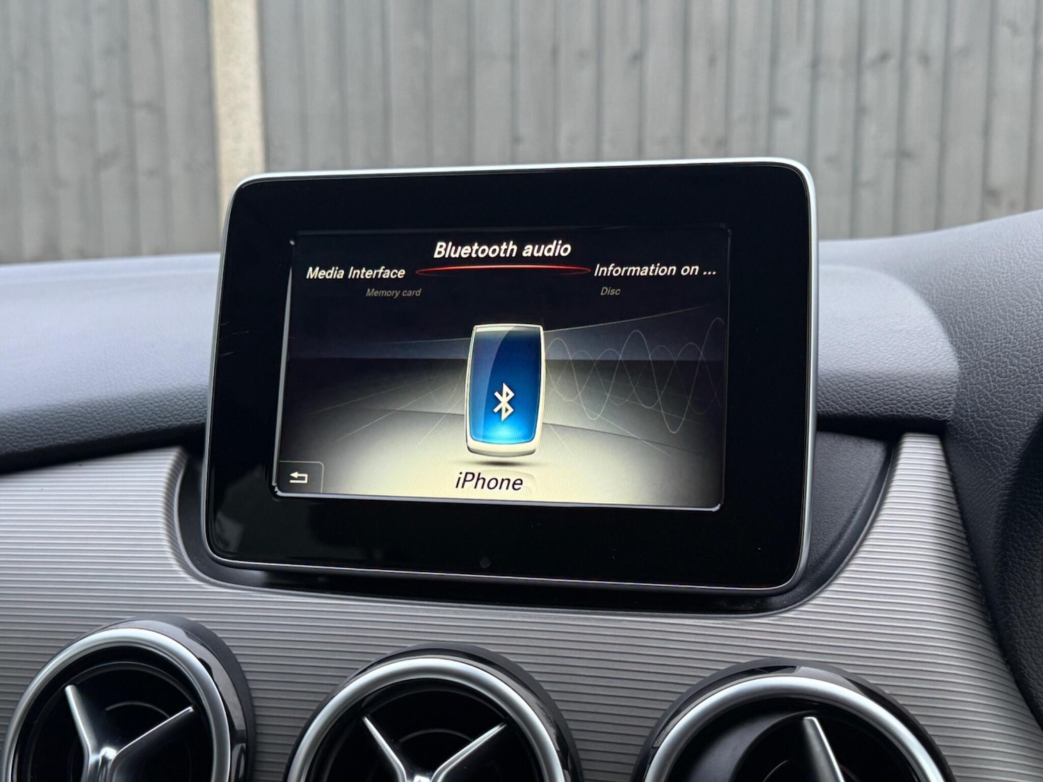 Used Mercedes-Benz B Class 2016 for sale - 76975443: Photo 64