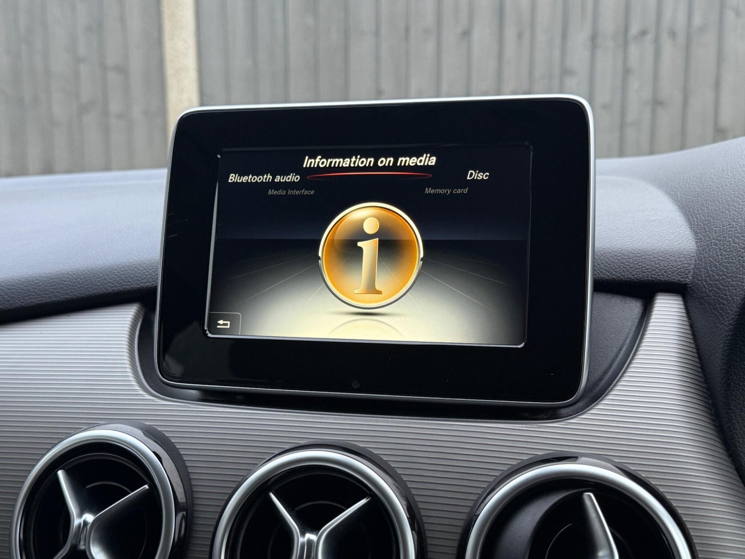 Used Mercedes-Benz B Class 2016 for sale - 76975443: Photo 68