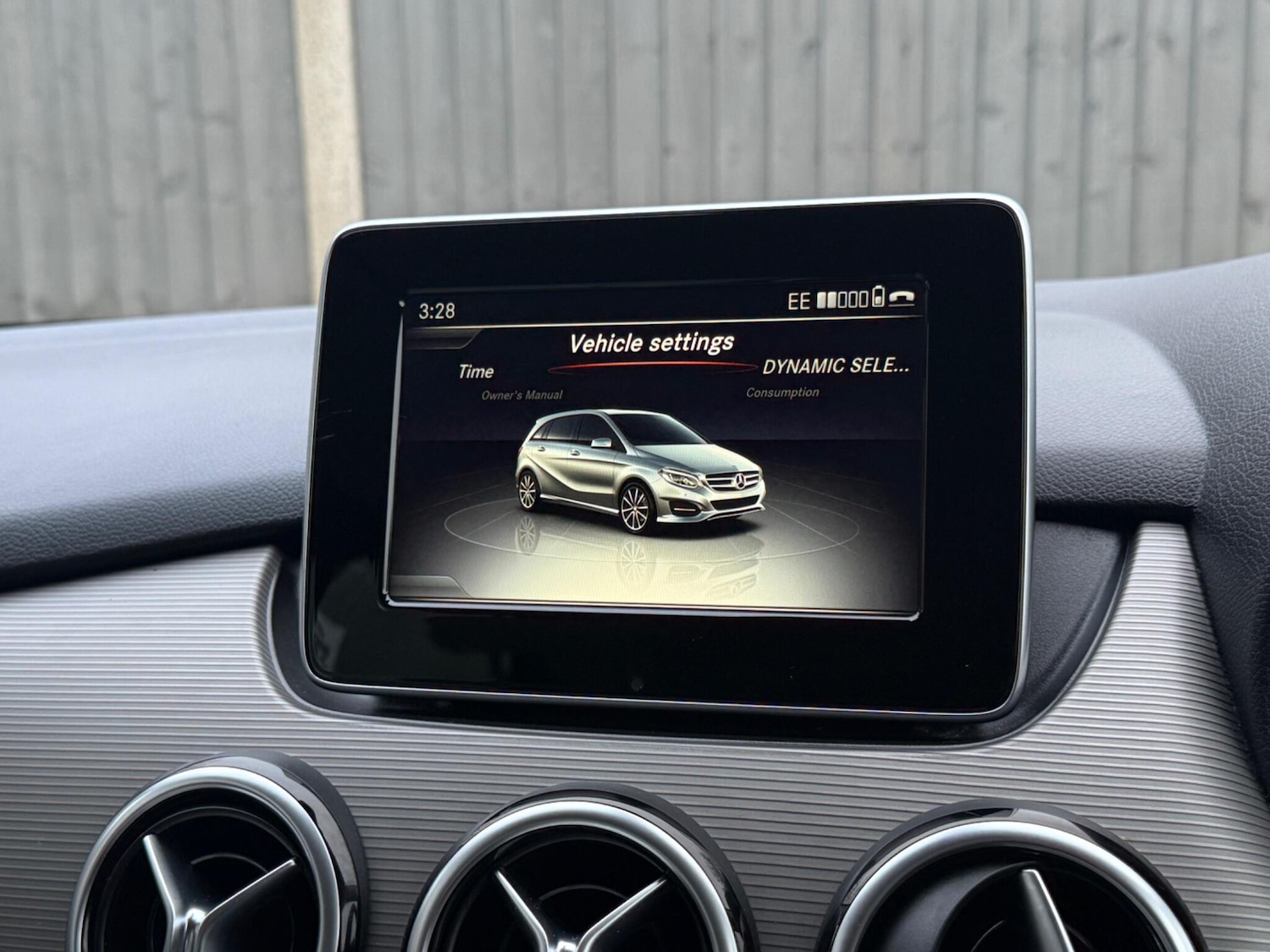 Used Mercedes-Benz B Class 2016 for sale - 76975443: Photo 70