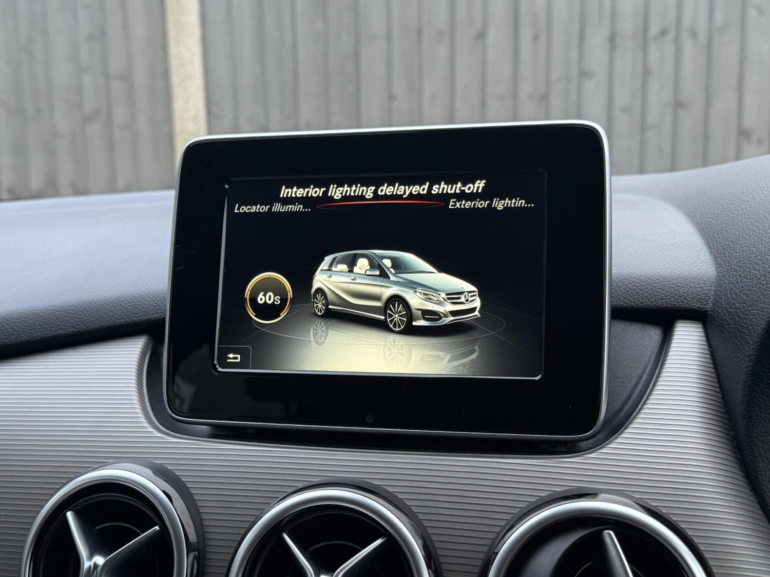 Used Mercedes-Benz B Class 2016 for sale - 76975443: Photo 72