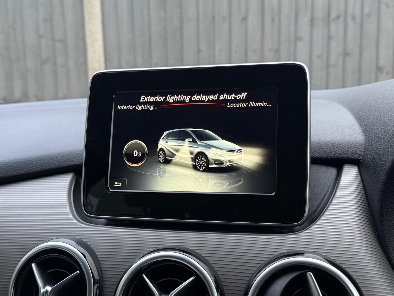 Used Mercedes-Benz B Class 2016 for sale - 76975443: Photo 73