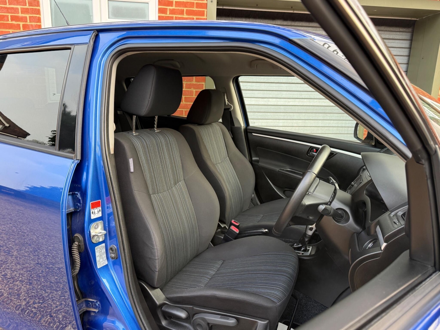 Used Suzuki Swift 2016 for sale - 76781959: Photo 13