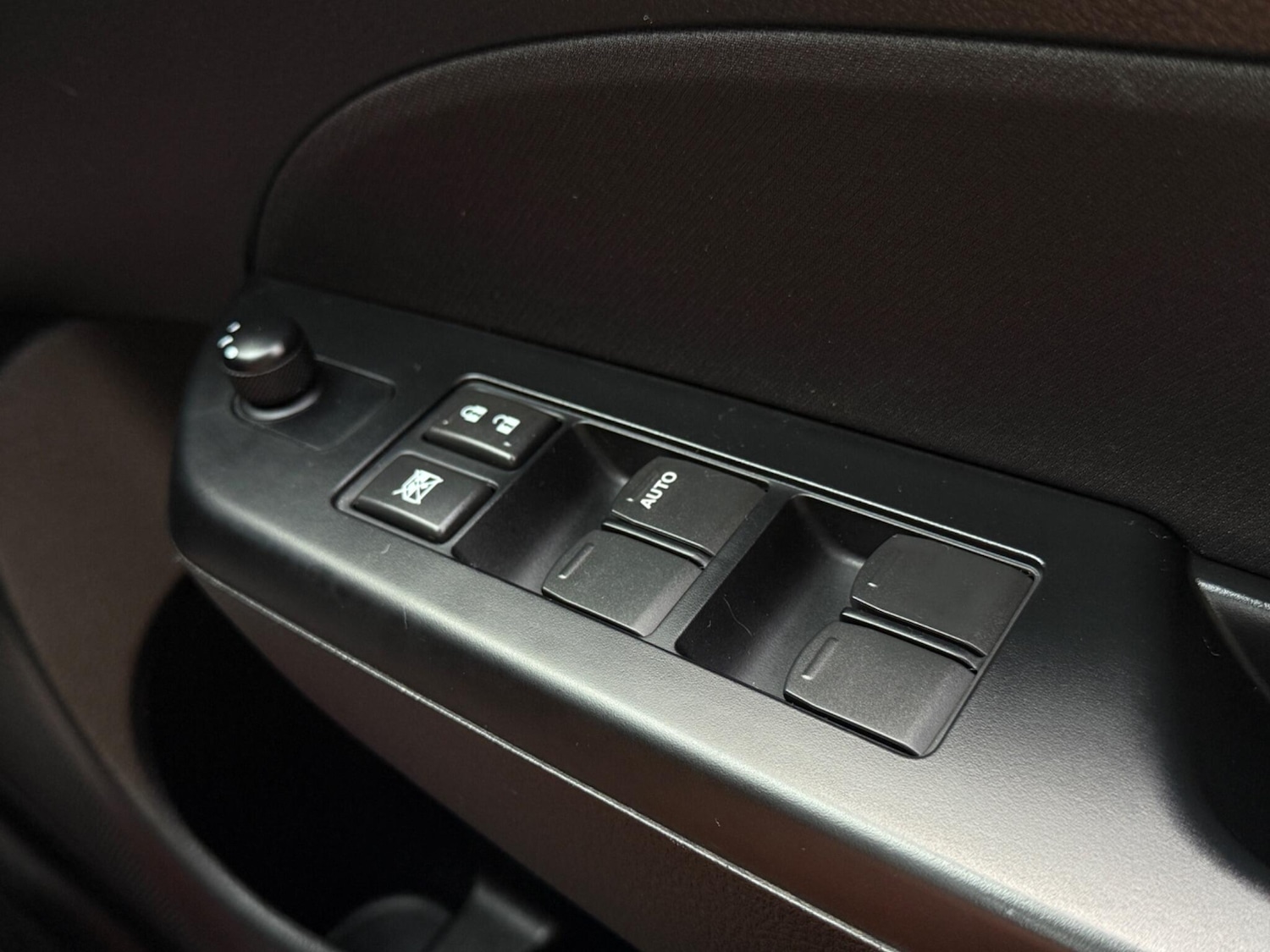 Used Suzuki Swift 2016 for sale - 76781959: Photo 30