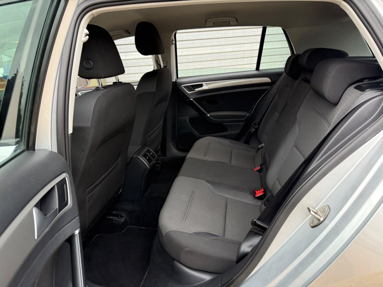 Used Volkswagen Golf for sale - 77940643: Photo 10